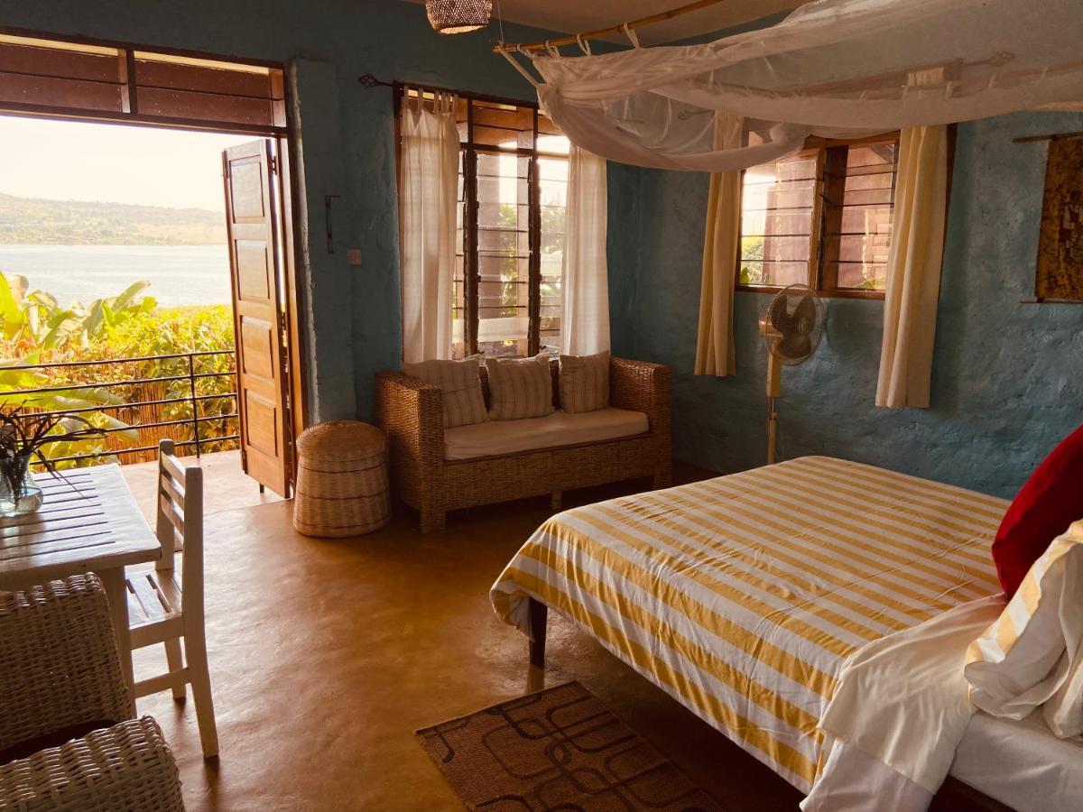 Homeonthenile Lake View Double Jinja Dış mekan fotoğraf